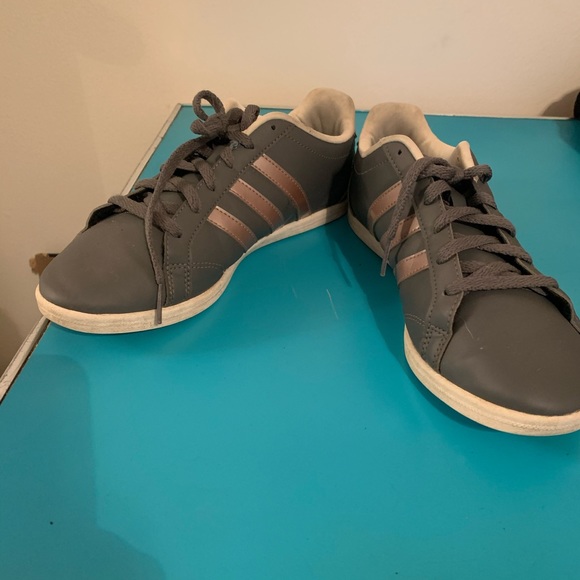 Pink & Grey Adidas - Picture 4 of 5